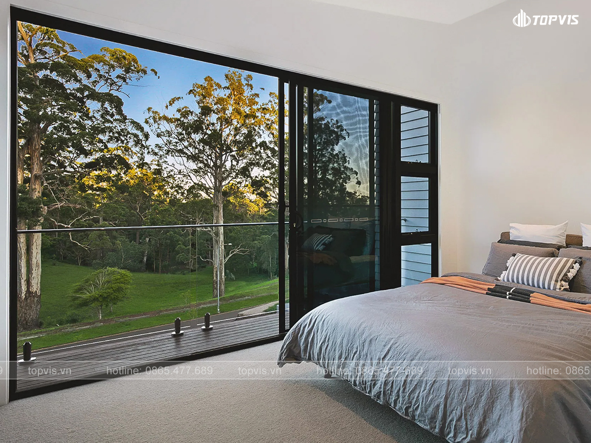 Mẫu cửa phòng ngủ nhôm kính mở trượt (Nguồn: Internet)